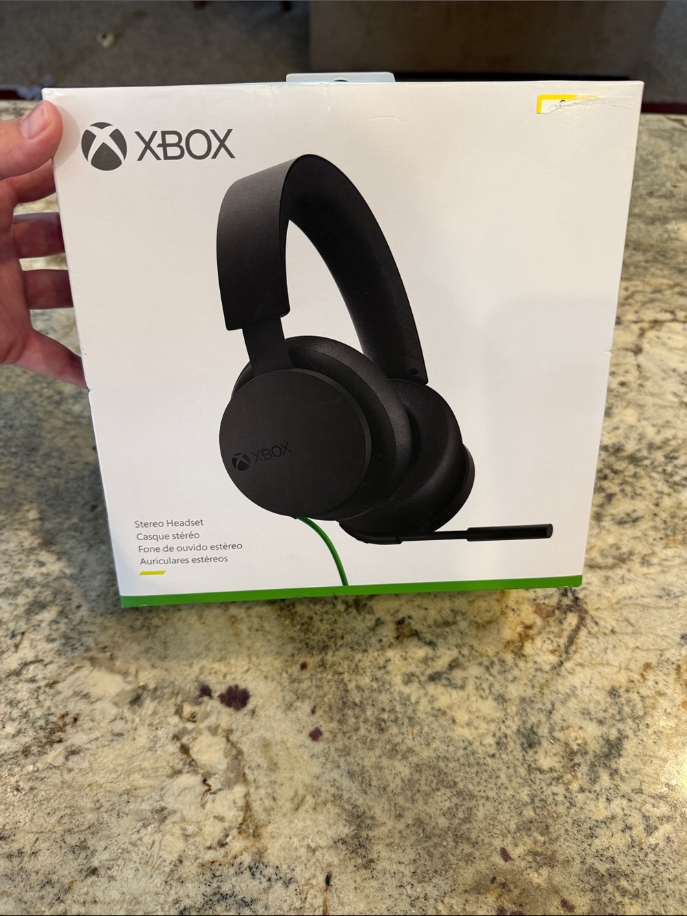 NEW Microsoft Xbox Black Wired Headset with Green Cable - Picture 6 of 6